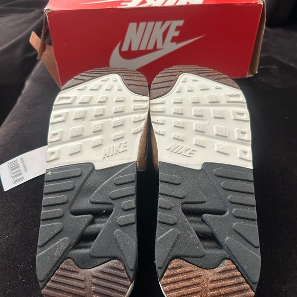 Nike Men’s Air Max 90 Slides main image 4